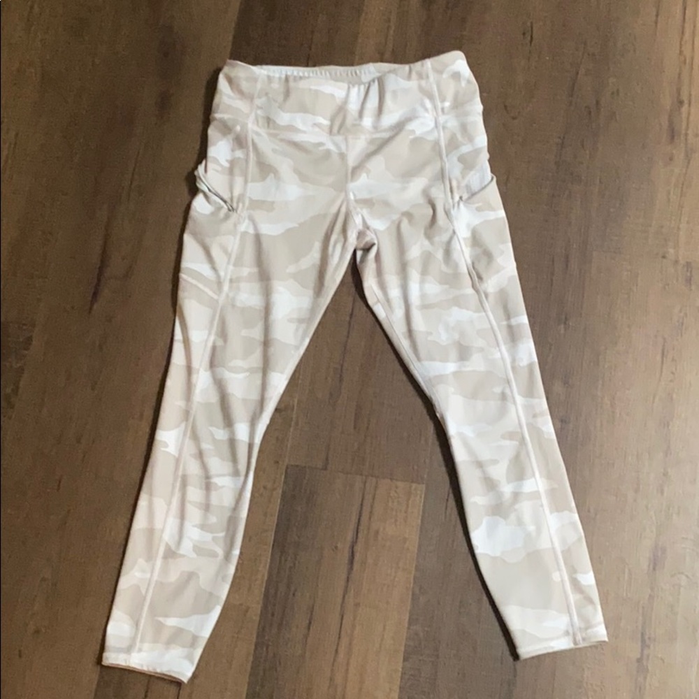 Athleta Running Crop Leggings